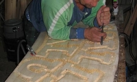 100